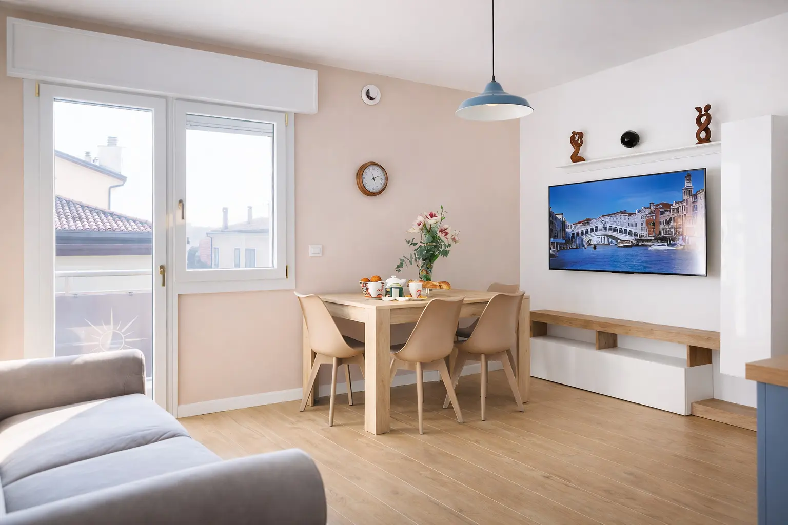 Ca' dei Mori — appartamento con doppio bagno e terrazzino al Palazzo Fenice, Venezia